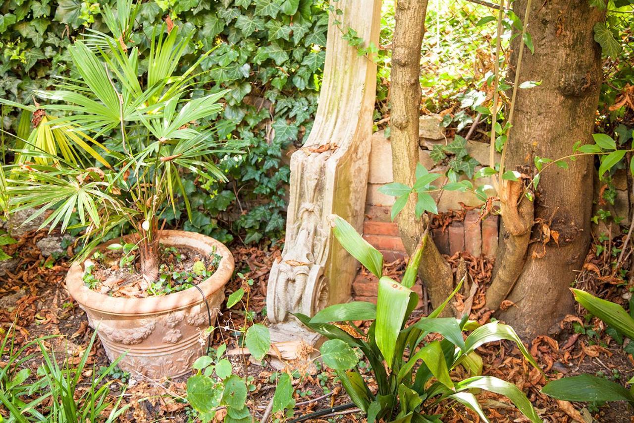 Apartmán Urban Jungle Boloňa Exteriér fotografie